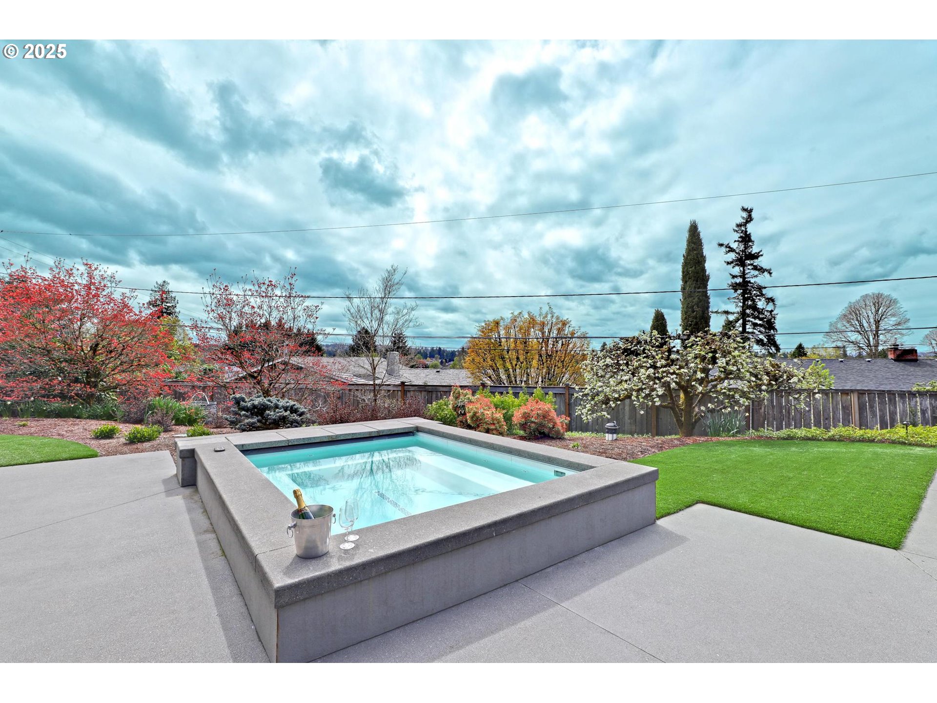 7750 Southwest Montclair Drive Portland, OR 97225 - Photo 25 of 48