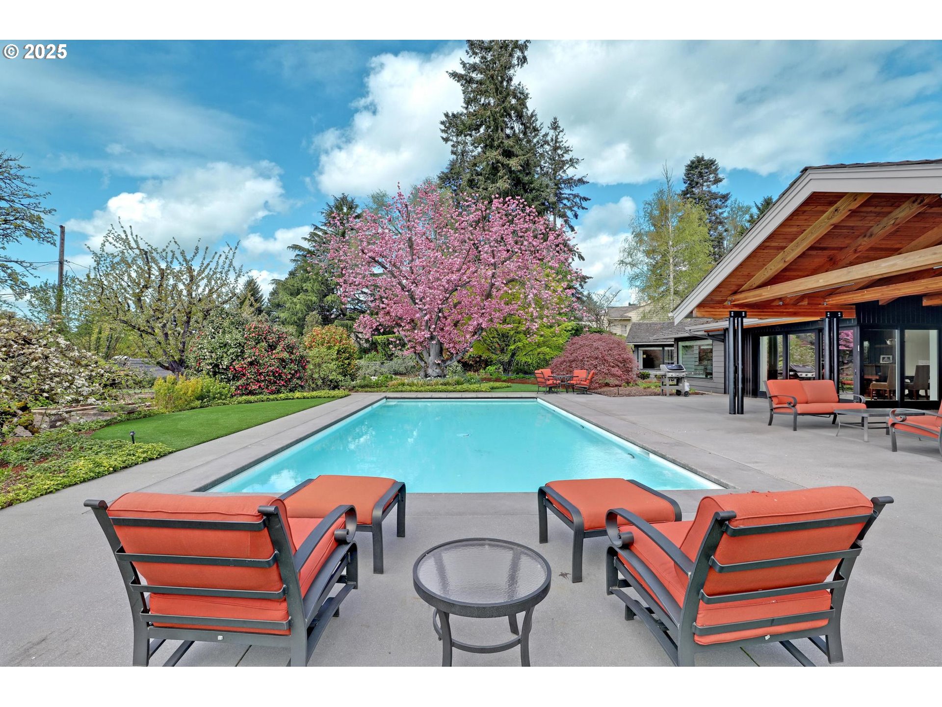 7750 Southwest Montclair Drive Portland, OR 97225 - Photo 26 of 48