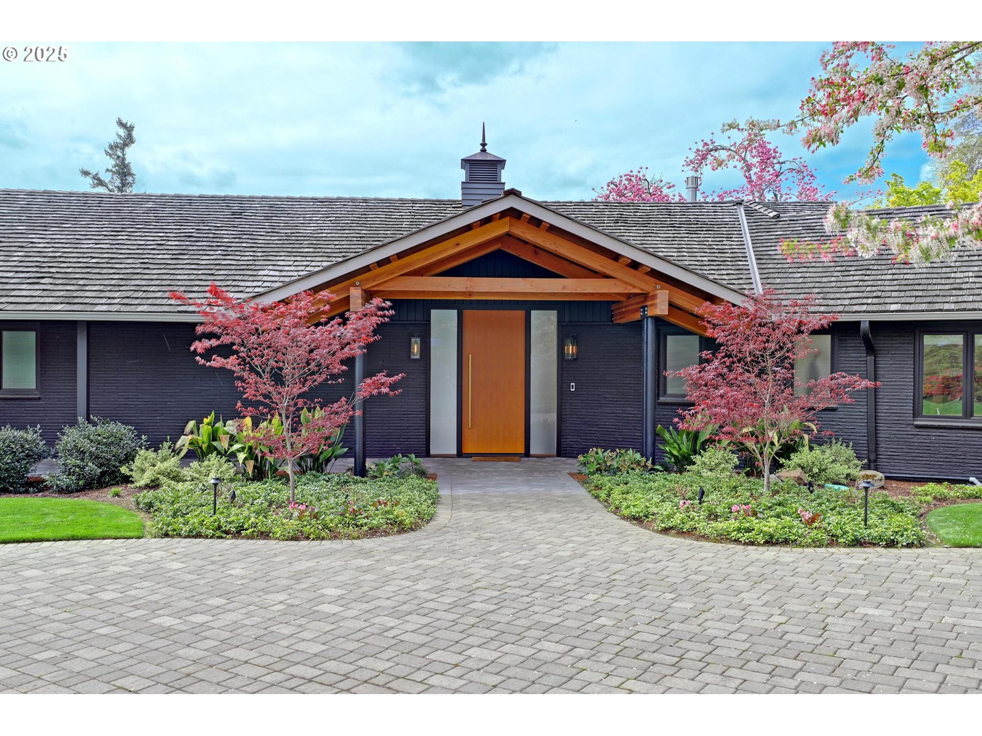 7750 Southwest Montclair Drive Portland, OR 97225 - Photo 31 of 48