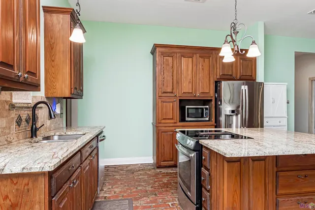 $440,000 | 25247 Shane Court, Jackson, LA 70748