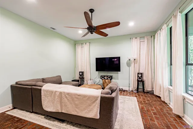 $440,000 | 25247 Shane Court, Jackson, LA 70748