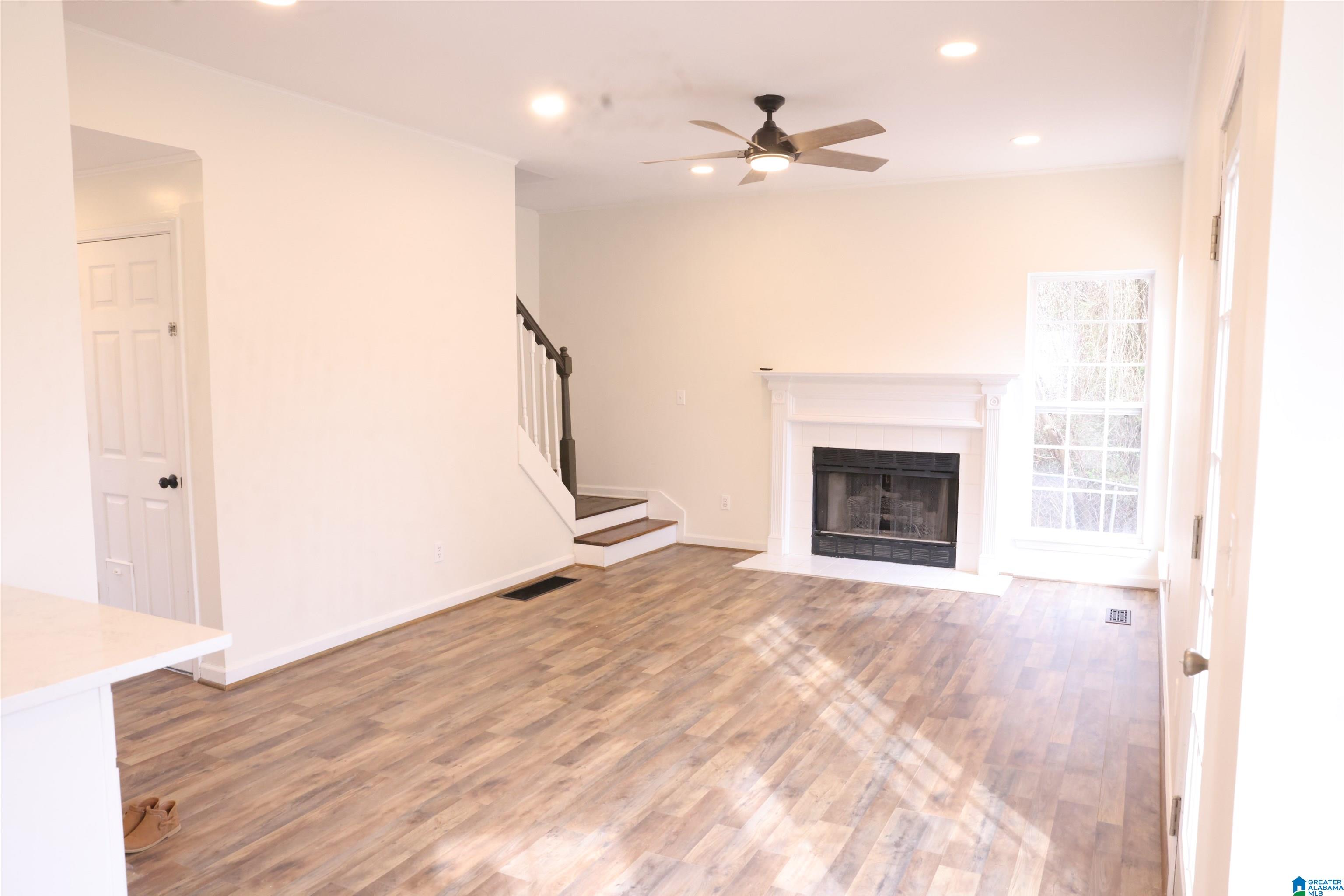 923 Poplar Street Moody, AL 35004 - Photo 3 of 15