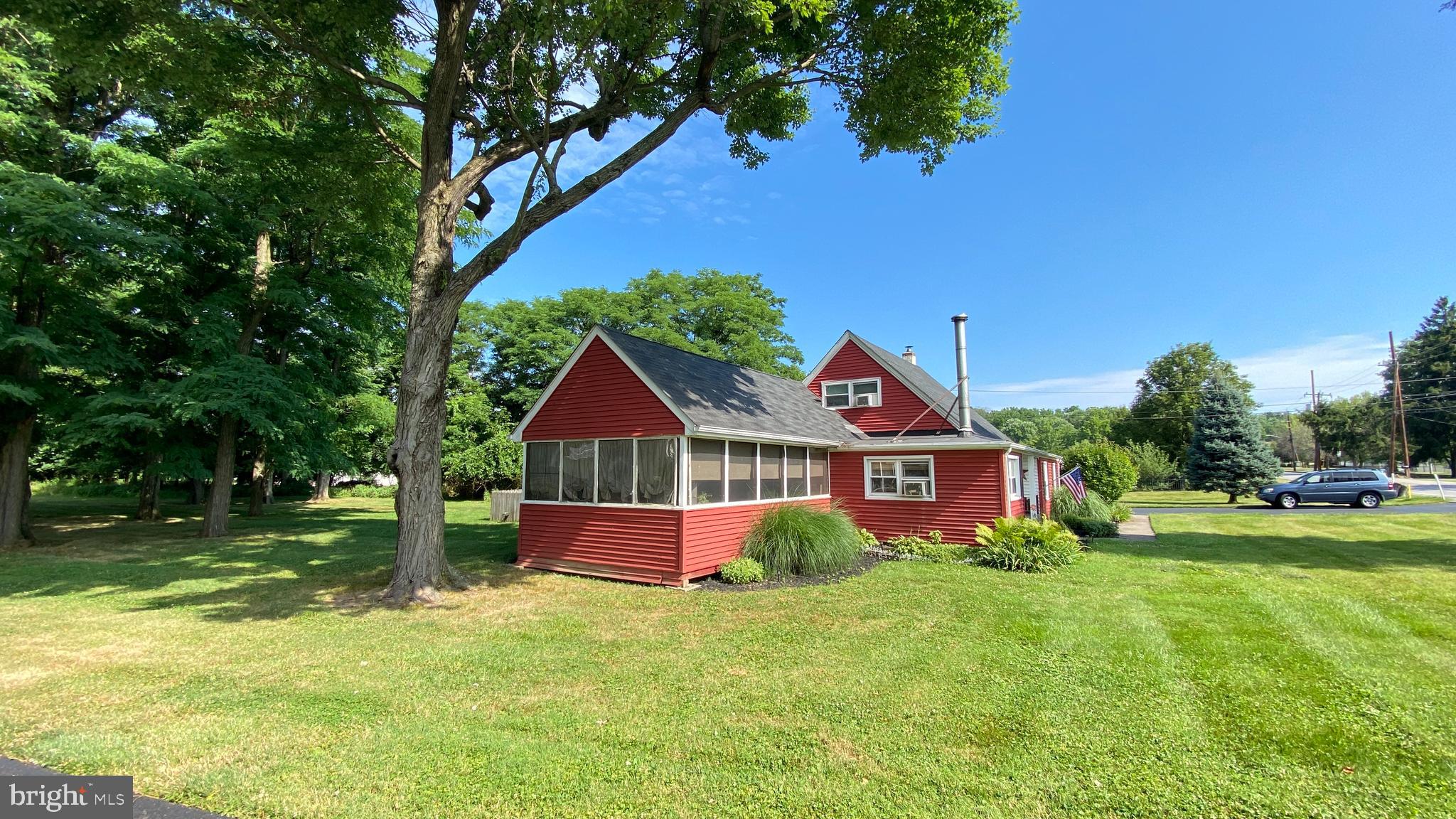2934 Eagleville Road Audubon, PA 19403 - Photo 4 of 35 Gallery Image 4