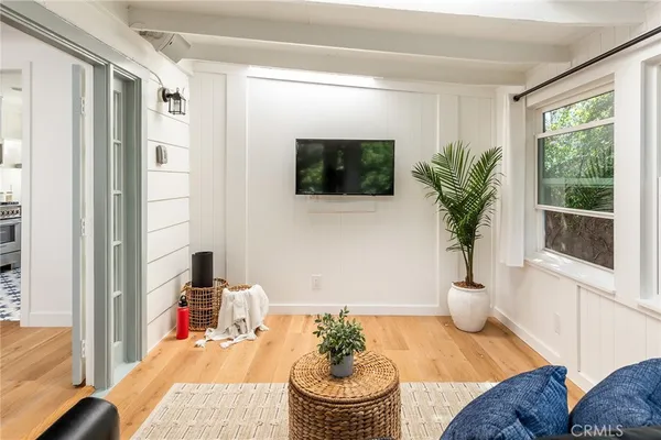 $885,000 | 610 East Marylind Avenue, Claremont, CA 91711