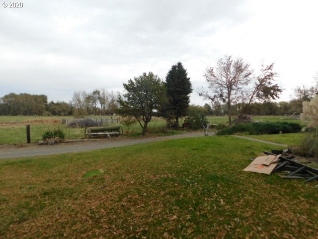 78554 Echols Road Hermiston, OR 97838 - Photo 15 of 25 Gallery Image 15
