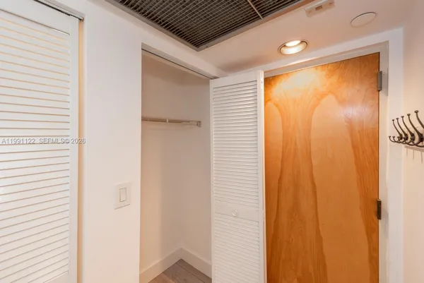 $2,400 | 2801 Florida Avenue, Unit 441, Miami, FL 33133