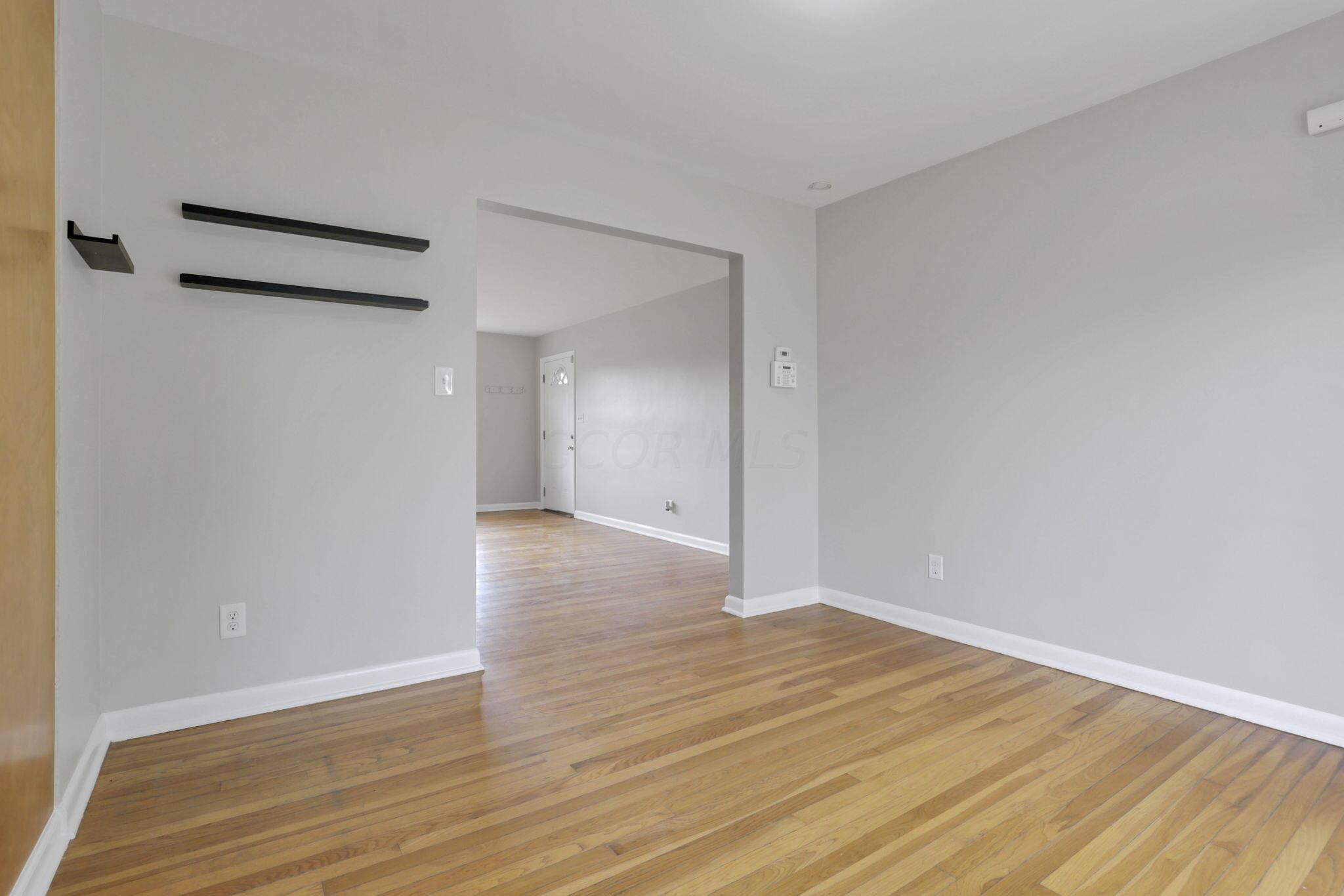 758 Salisbury Road Columbus, OH 43204 - Photo 12 of 34 14-web-or-mls-0N4A1699