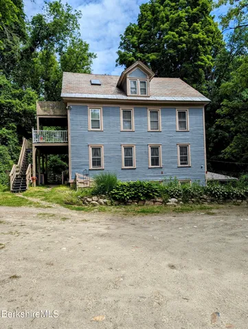 $275,000 | 1 Pebble Street, North Adams, MA 01247