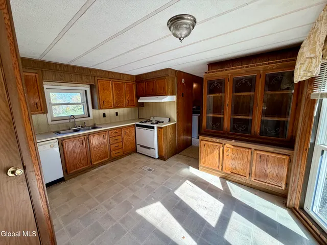 $164,900 | 56 Agape Lane, Durham, NY 12423