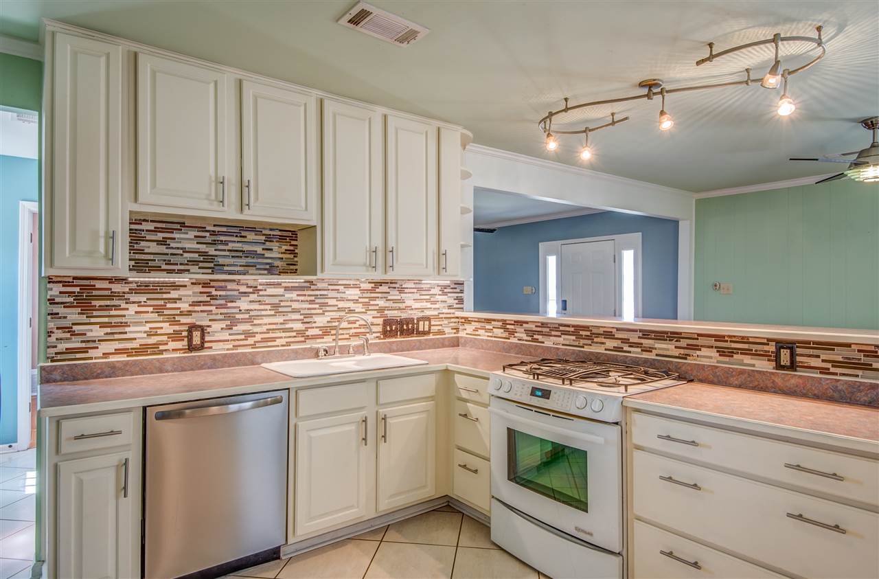 4835 Amboy Road Memphis, TN 38117 - Photo 6 of 23