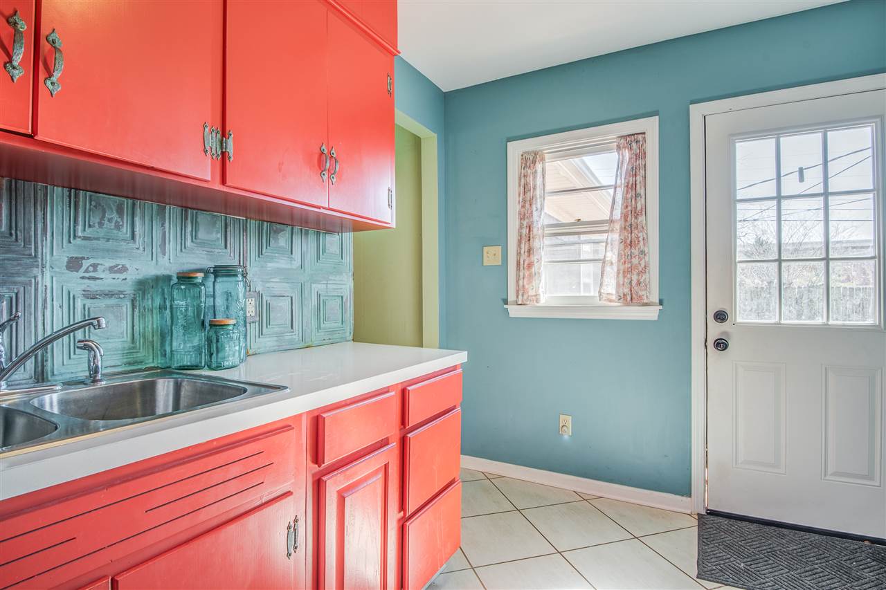 4835 Amboy Road Memphis, TN 38117 - Photo 9 of 23