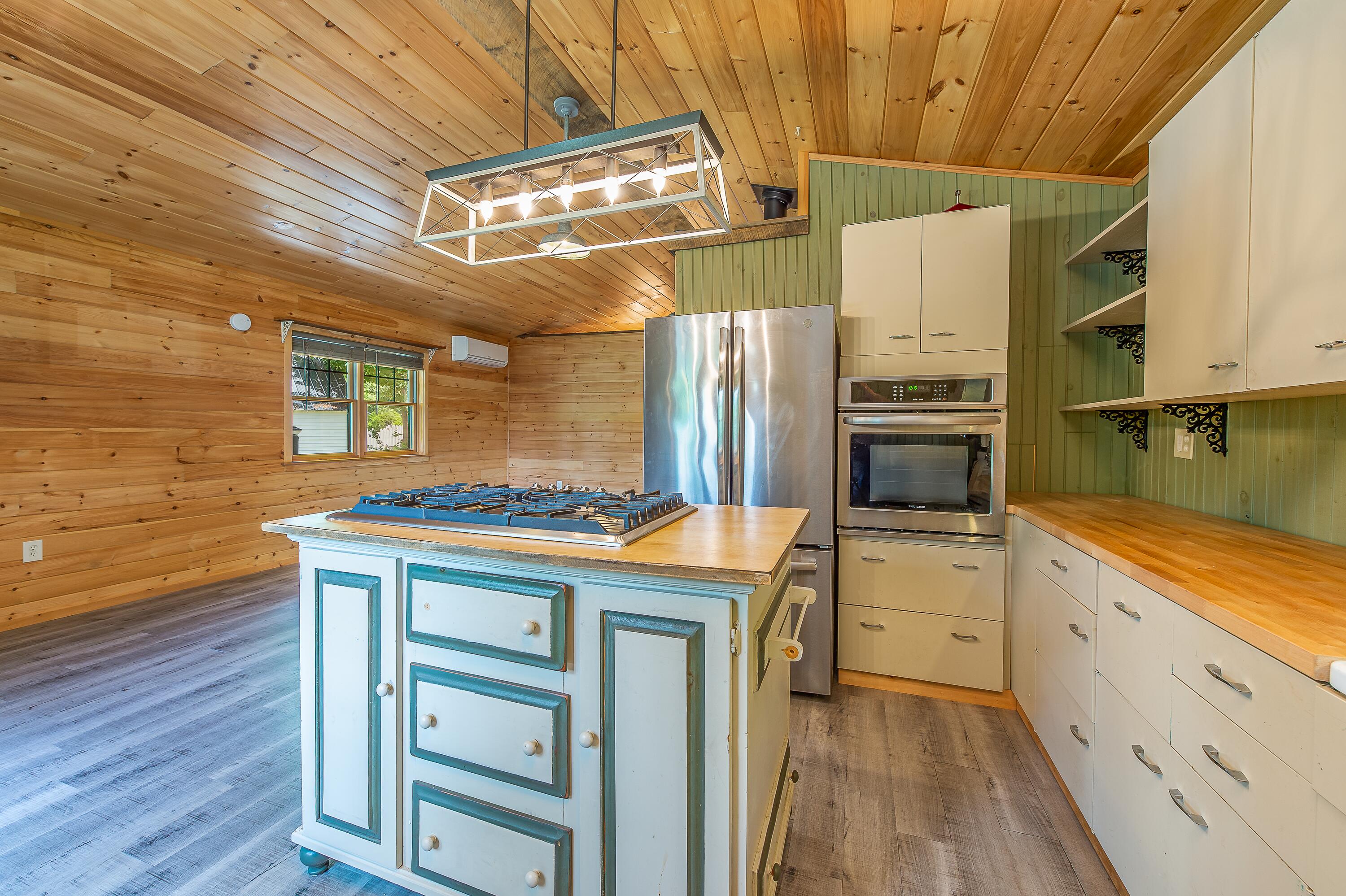 333 Smithfield Road, Unit 3 Belgrade, ME 04917 - Photo 22 of 25 DSC_5754-Edit