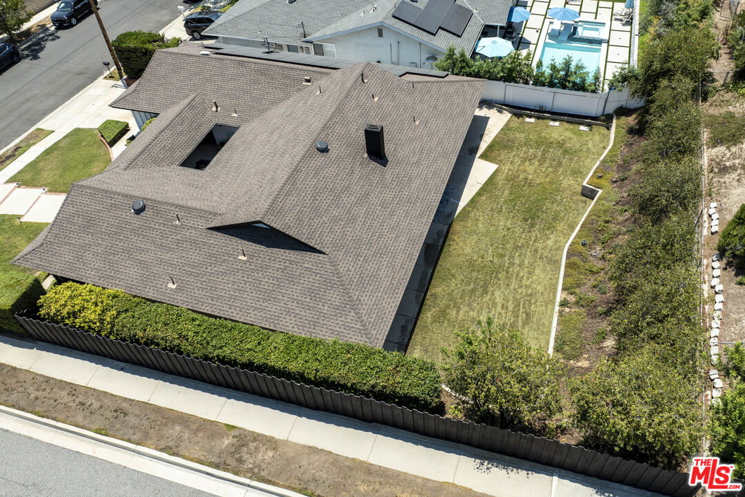 4139 Magna Carta Road Calabasas, CA 91302 - Photo 32 of 33 an aerial view of a house having outdoor space