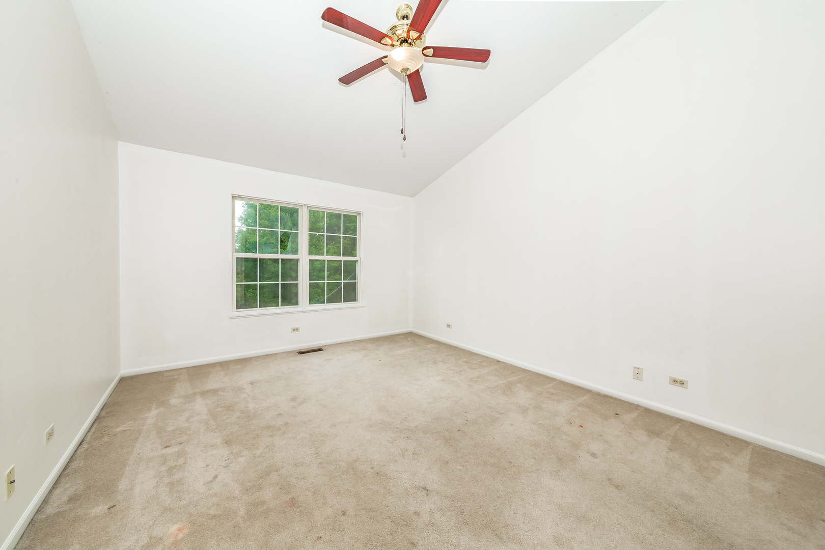 1244 Coldspring Road Elgin, IL 60120 - Photo 15 of 21