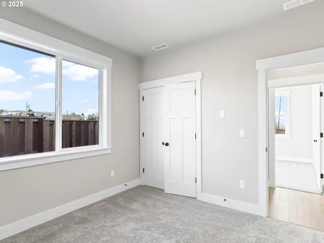 $619,900 | 2239 East Otter Loop, Unit 59, La Center, WA 98629