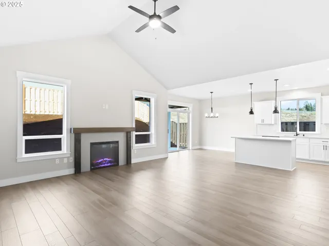 $619,900 | 2239 East Otter Loop, Unit 59, La Center, WA 98629