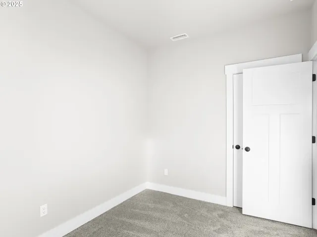 $619,900 | 2239 East Otter Loop, Unit 59, La Center, WA 98629