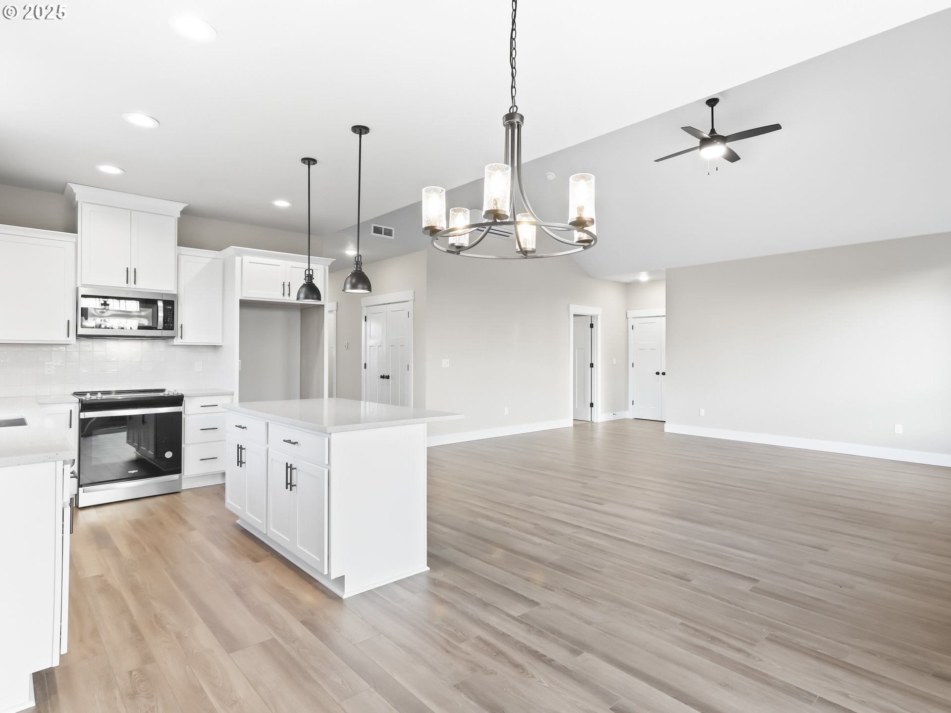 2239 East Otter Loop, Unit 59 La Center, WA 98629 - Photo 6 of 44