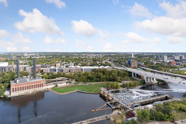 $1,695,000 | 1111 West River Parkway, Unit 26C, Minneapolis, MN 55415