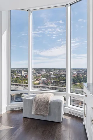 $1,695,000 | 1111 West River Parkway, Unit 26C, Minneapolis, MN 55415