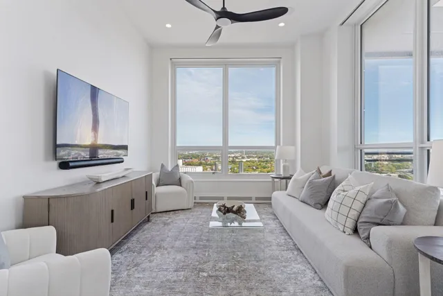 $1,695,000 | 1111 West River Parkway, Unit 26C, Minneapolis, MN 55415