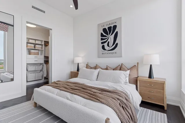 $1,695,000 | 1111 West River Parkway, Unit 26C, Minneapolis, MN 55415