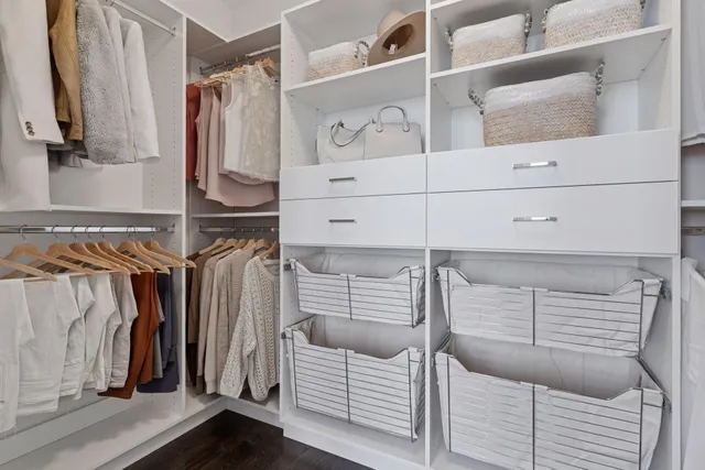 $1,695,000 | 1111 West River Parkway, Unit 26C, Minneapolis, MN 55415