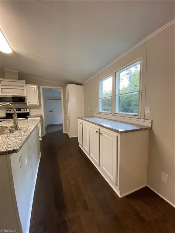 1036 Guerrant Springs Road Ruffin, NC 27326 - Photo 5 of 17