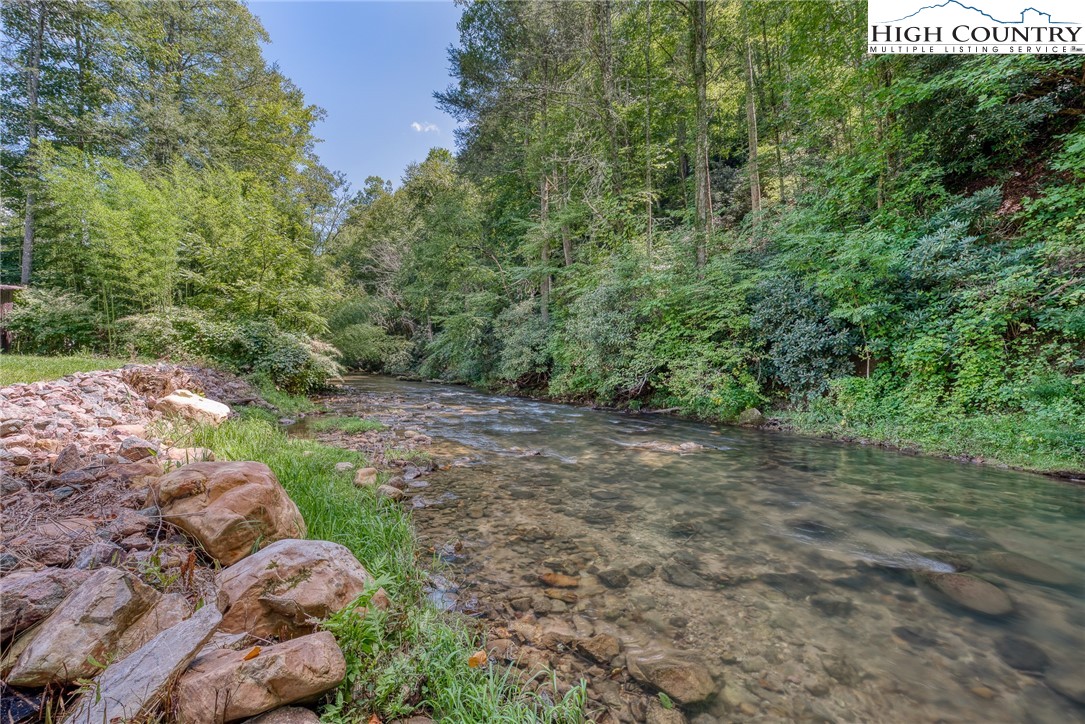 1270 Doe Creek Road Butler, TN 37640 - Photo 14 of 45 Gallery Image 14