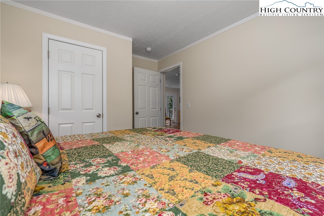 1270 Doe Creek Road Butler, TN 37640 - Photo 38 of 45 Gallery Image 38