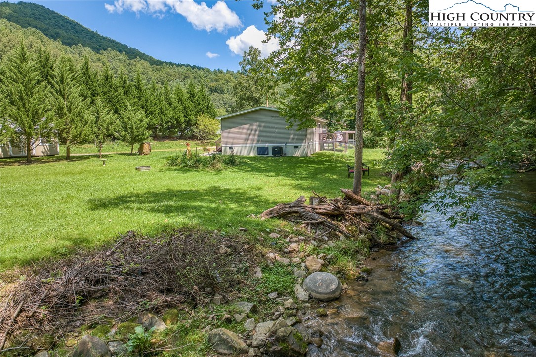 1270 Doe Creek Road Butler, TN 37640 - Photo 7 of 45 Gallery Image 7