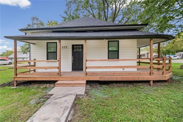 $240,000 | 175 3rd Street, Holt, MO 64048