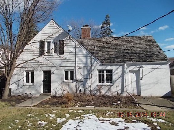 936 Kenton Road Deerfield, IL 60015 - Photo 2 of 11