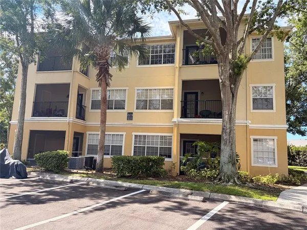 $1,330 | 2674 Robert Trent Jones Drive, Unit 323, Orlando, FL 32835