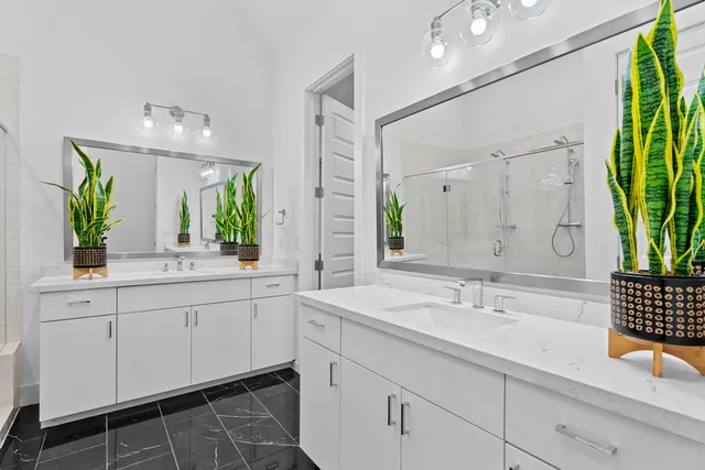 $785,000 | 2505 Bluebonnet Lane, Unit 16, Austin, TX 78704