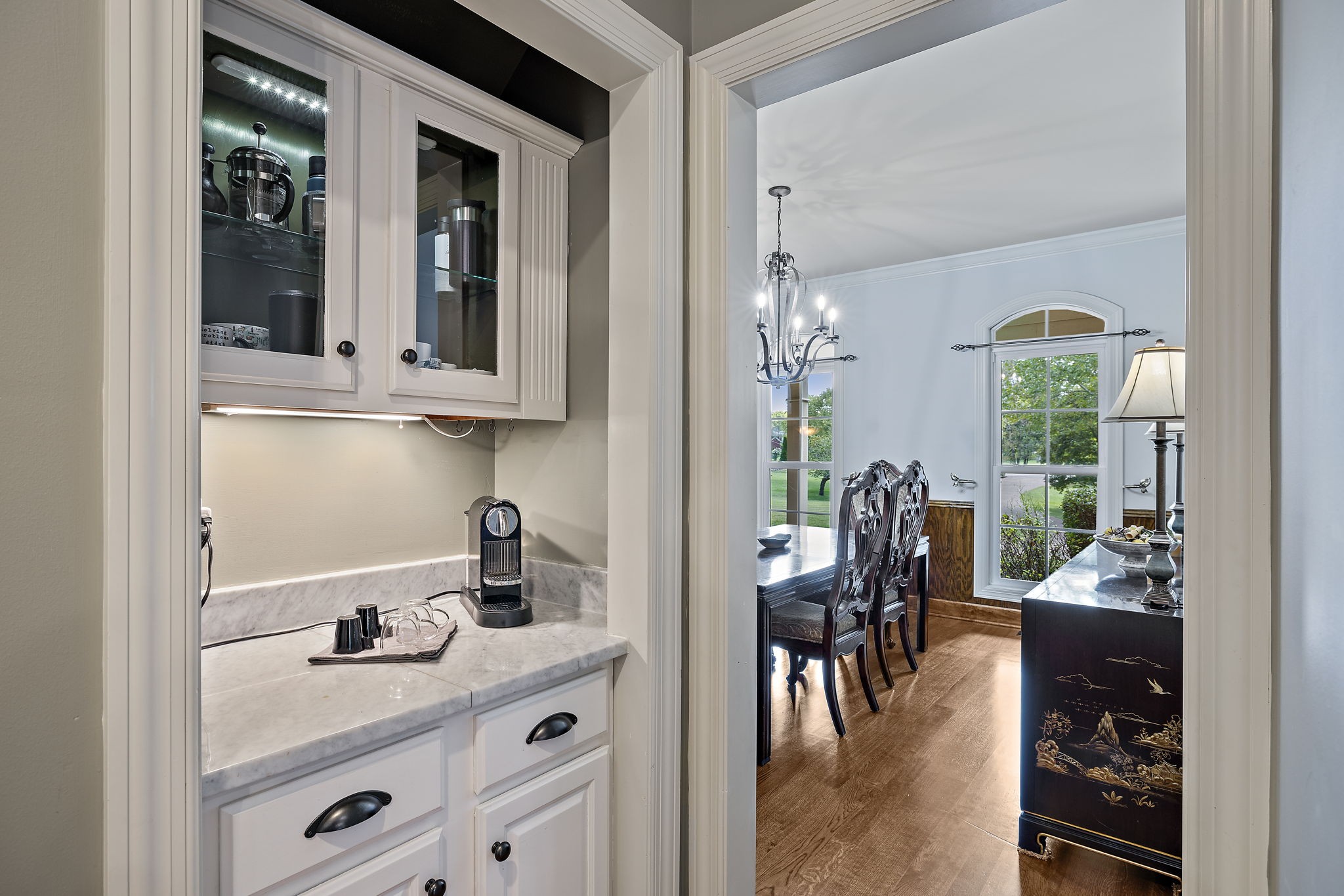 1420 Hunter Road Franklin, TN 37064 - Photo 22 of 57 a kitchen with a sink and cabinets