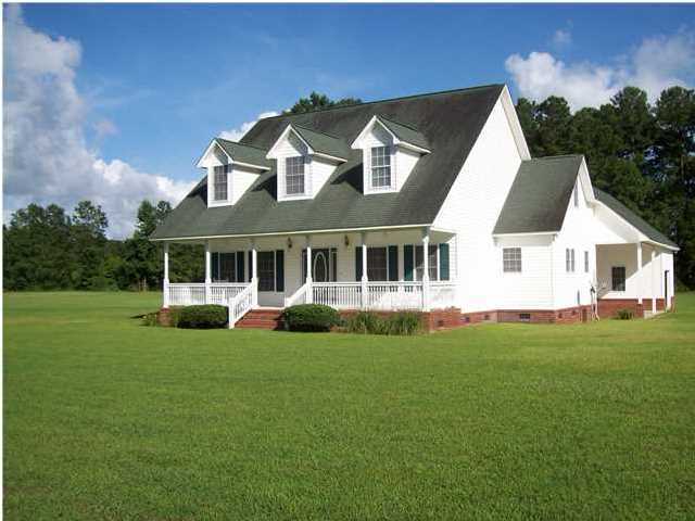 137 County Rd S-18-630 Ridgeville, SC 29472 - Photo 1 of 23 Primary Photo