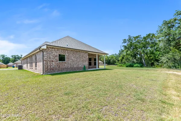 $2,100 | 128 Rose Of Sharon Lane, Lafayette, LA 70508