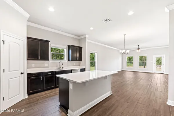 $2,100 | 128 Rose Of Sharon Lane, Lafayette, LA 70508