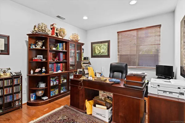 $2,590,000 | 3971 Via Cangrejo, San Diego, CA 92130