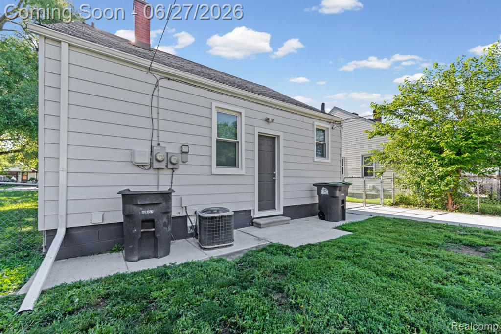 6556 Pelham Road Taylor, MI 48180 - Photo 22 of 34