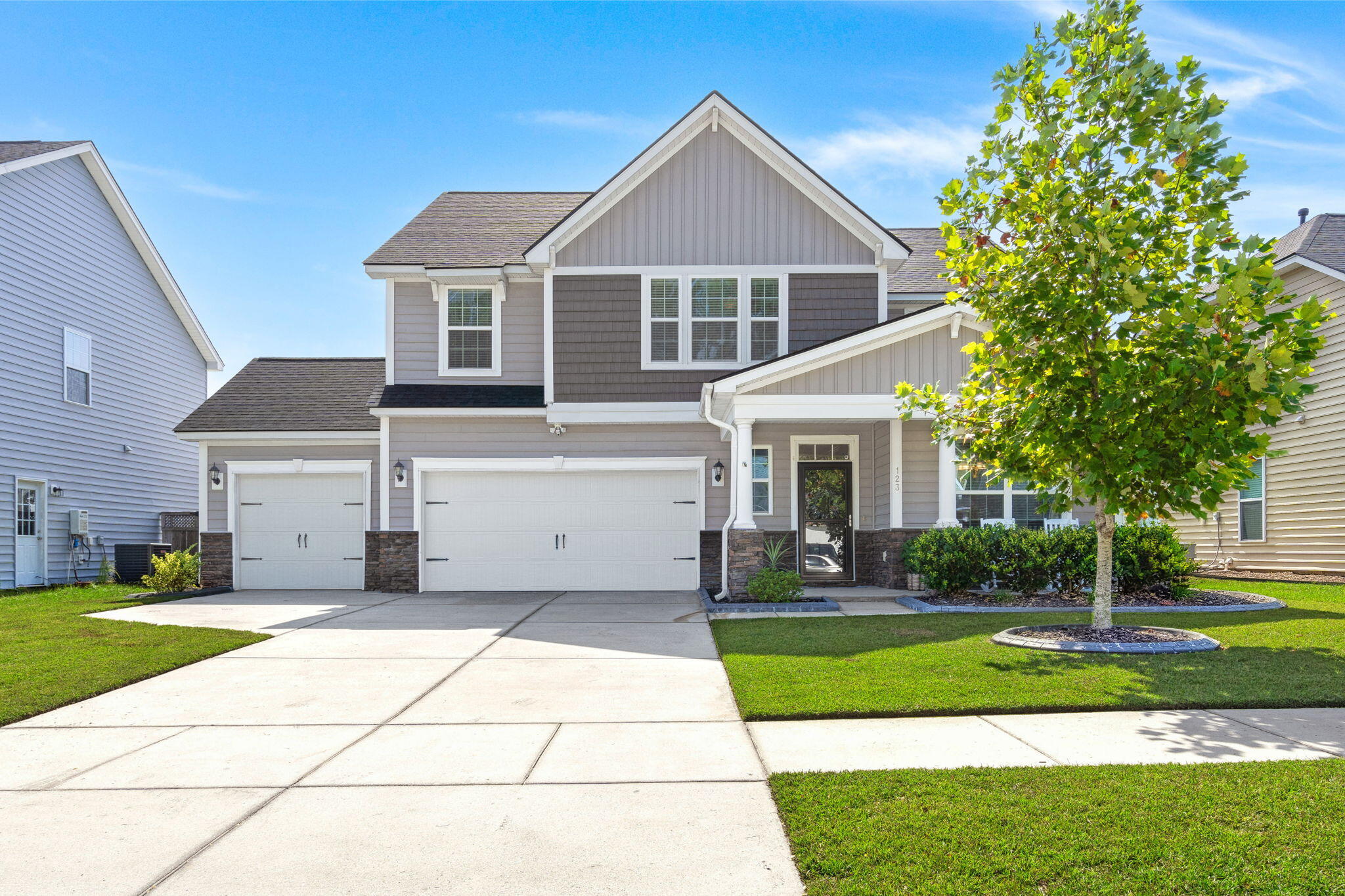 123 Royal Star Road Summerville, SC 29486 - Photo 3 of 56 3