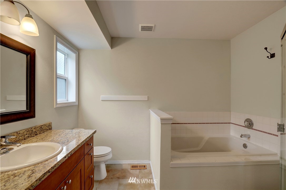 3216 201st Place Southeast Bothell, WA 98012 - Photo 14 of 17