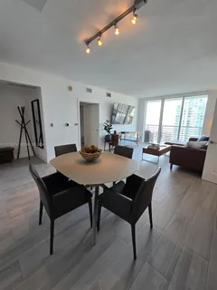 $4,400 | 325 South Biscayne Boulevard, Unit 3719, Miami, FL 33131