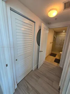 $4,400 | 325 South Biscayne Boulevard, Unit 3719, Miami, FL 33131