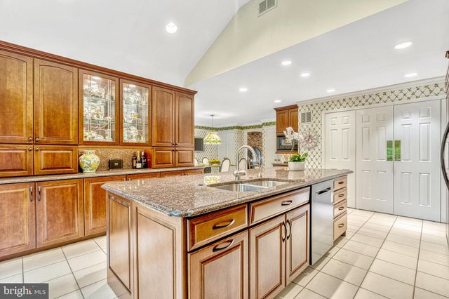 $2,100,000 | 7719 Crossover Drive, McLean, VA 22102