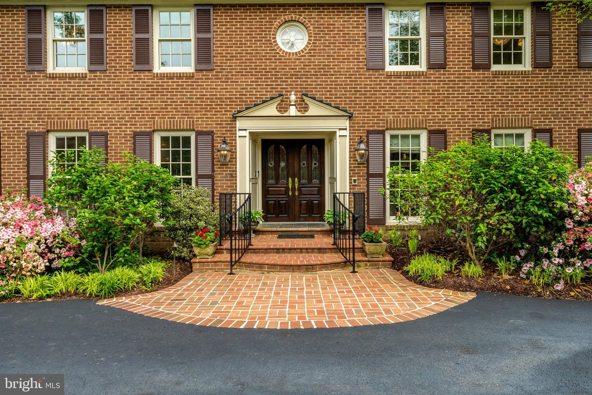 7719 Crossover Drive McLean, VA 22102 - Photo 4 of 99