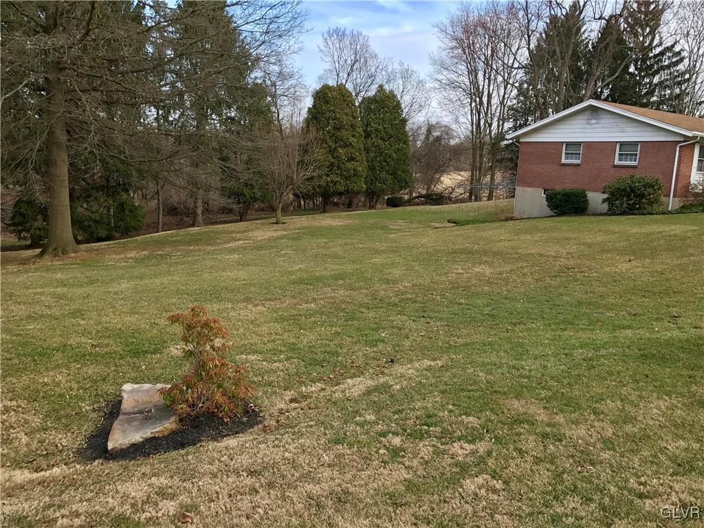 3360 Seiples Station Road Whitehall, PA 18052 - Photo 47 of 49 Gallery Image 47