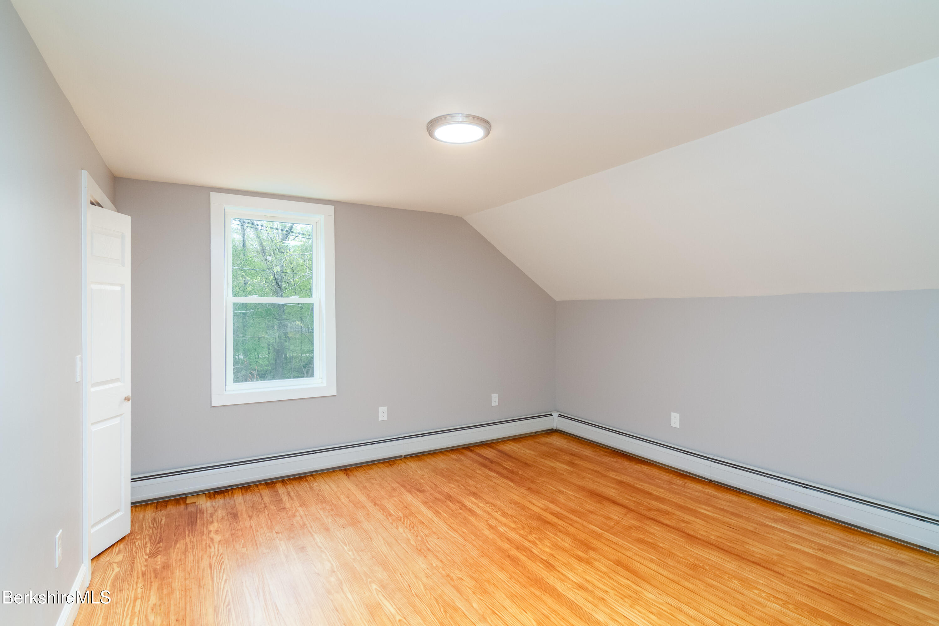 38 Fisk Road Adams, MA 01220 - Photo 20 of 27 BR