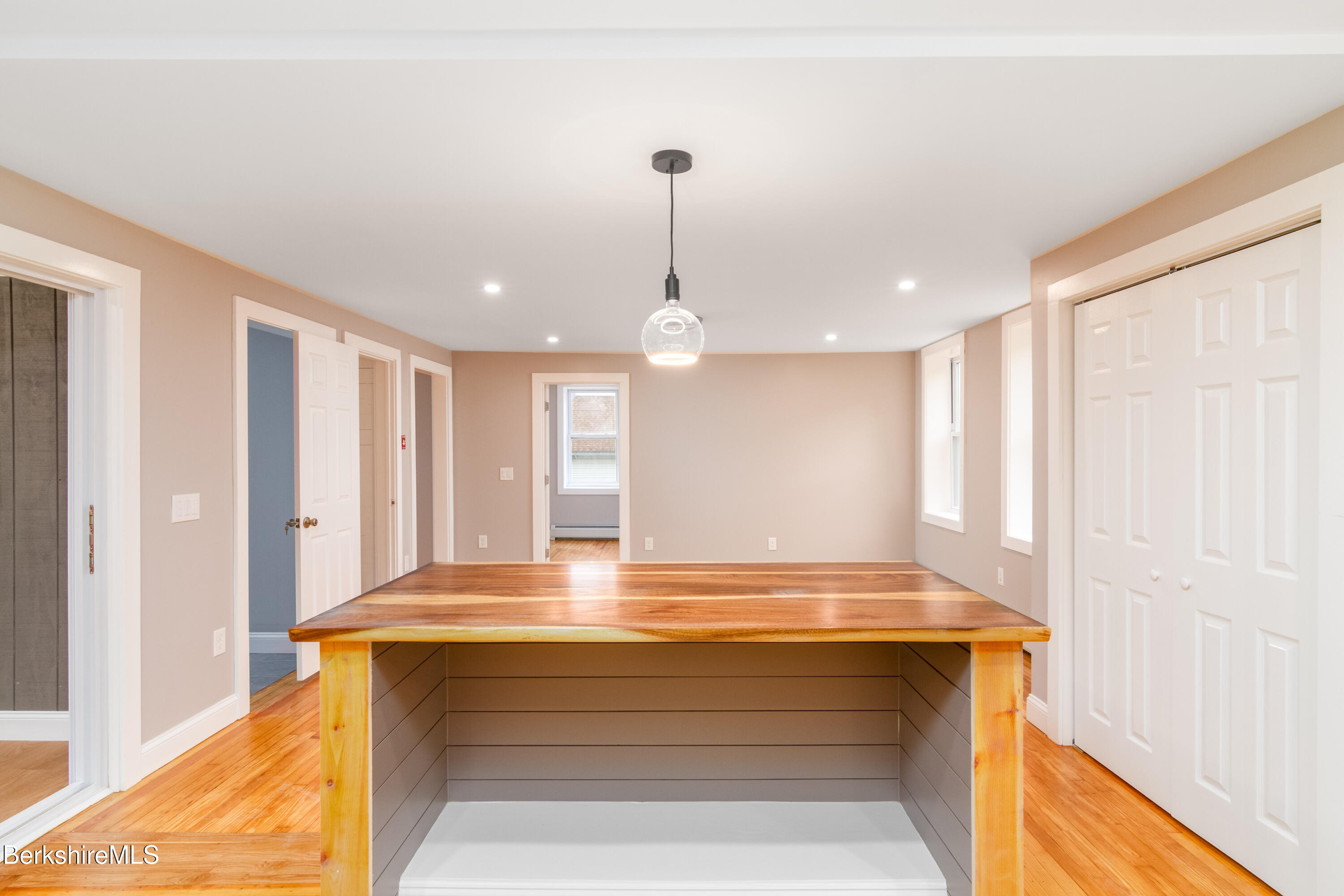 38 Fisk Road Adams, MA 01220 - Photo 8 of 27 Island